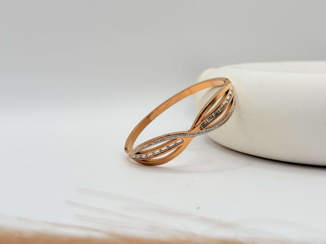 Fashion Bracelet hover