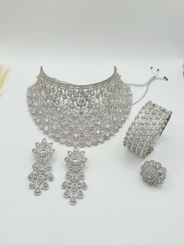 Crystal Choker Set hover