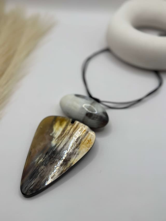 Midnight Muse Necklace- Black