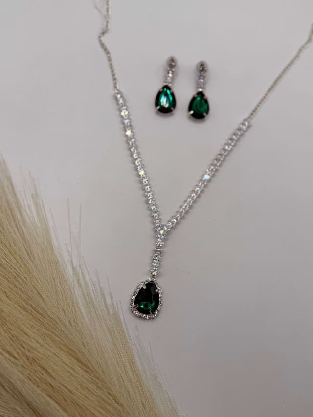 Crystal Charm Necklace Set -GREEN