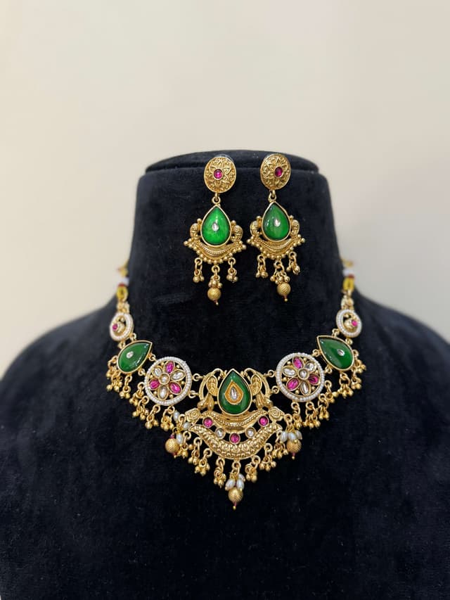 Rani Sa Grace Necklace Set