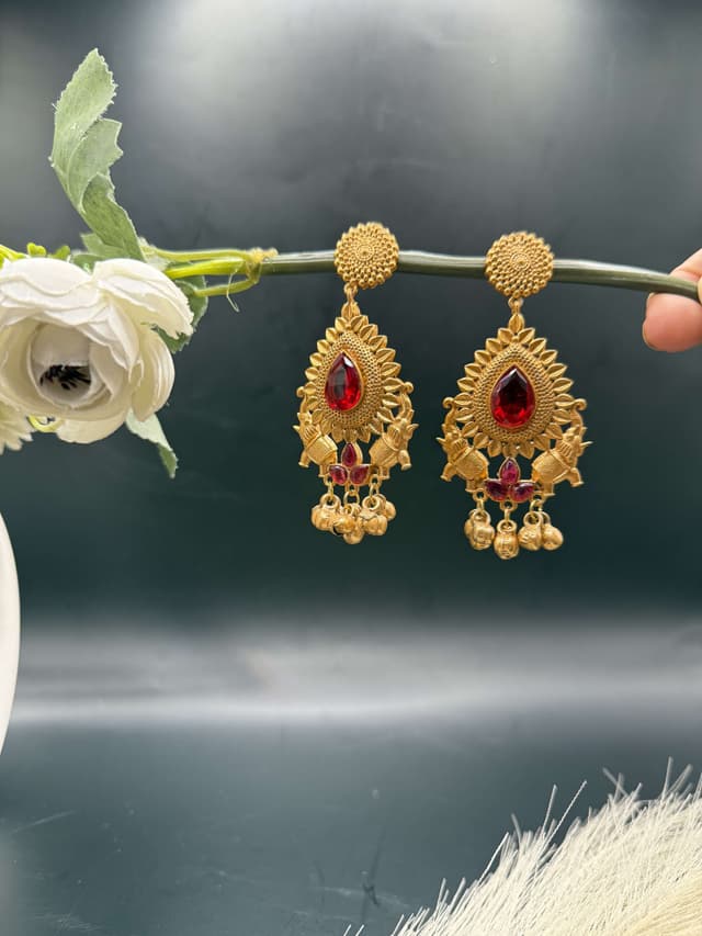 Gaj Gamini Earrings hover