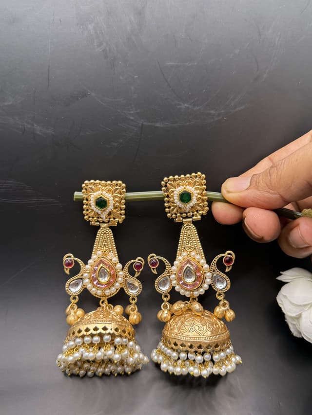 Morni Jhumka hover