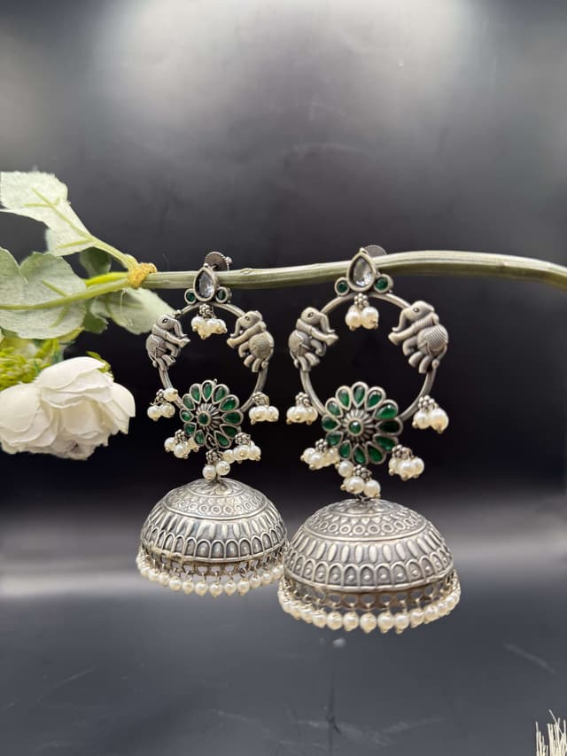 Ganesha earrings hover