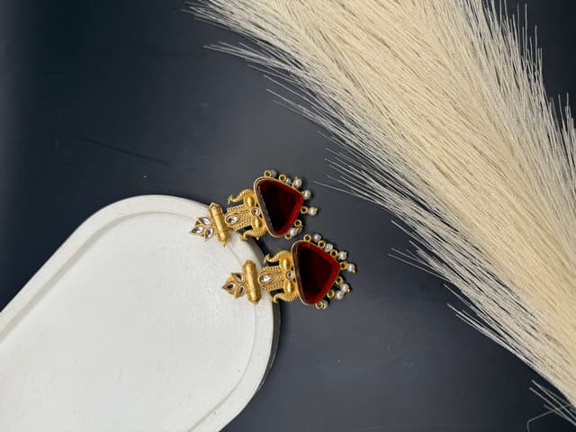 Statement Earring Monalisa hover