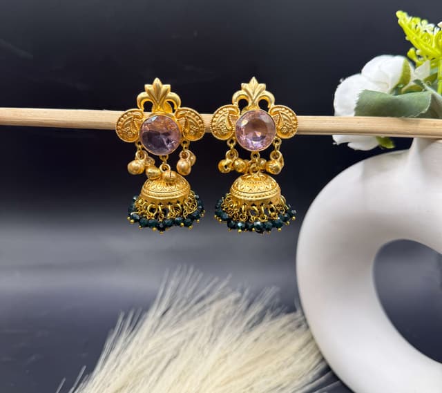 Jhumki Back Beads hover