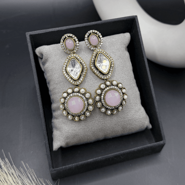 Polki earring hover