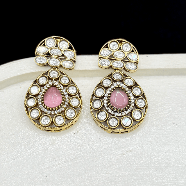 Soft Pink Kundan Earrings hover